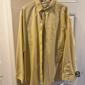 L.L. Bean Yellow Plaid Men's Shirt Wrinkle-free fabric